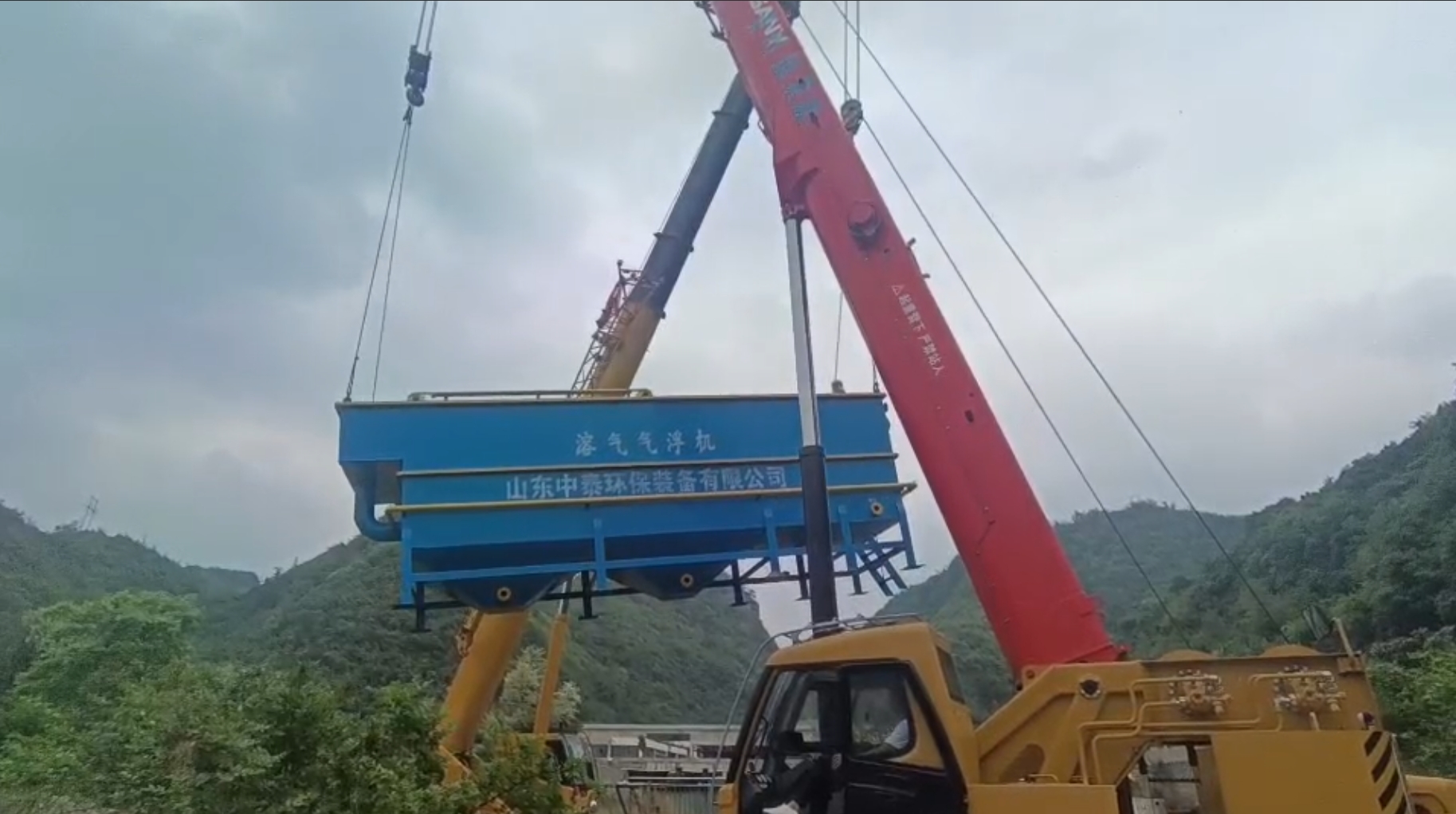 氣浮機，高效氣浮機，溶氣氣浮機，氣浮機安裝現(xiàn)場